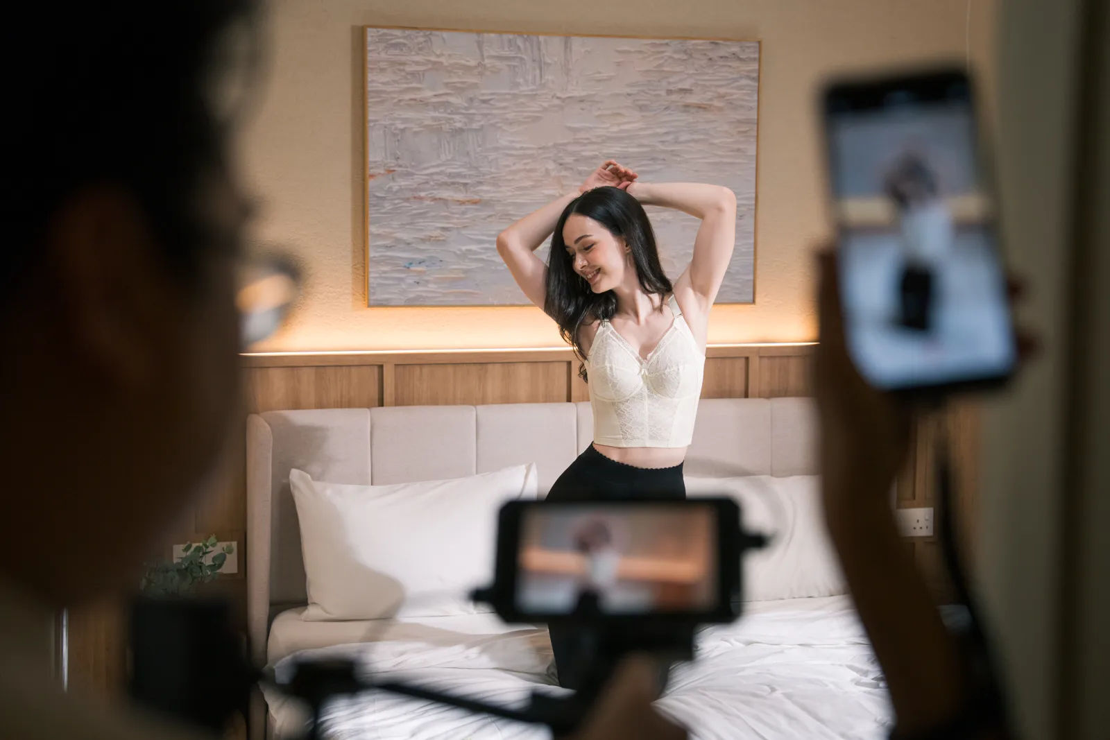 Model wearing DUA Diamant shapewear in a bedroom scene, filmed by T Movement Studio